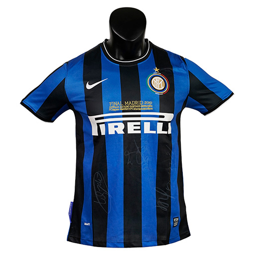Wesley Sneijder, Samuel Eto’o & José Mourinho Signed 2009-2010 Inter Milan Home Shirt (Front Signed)